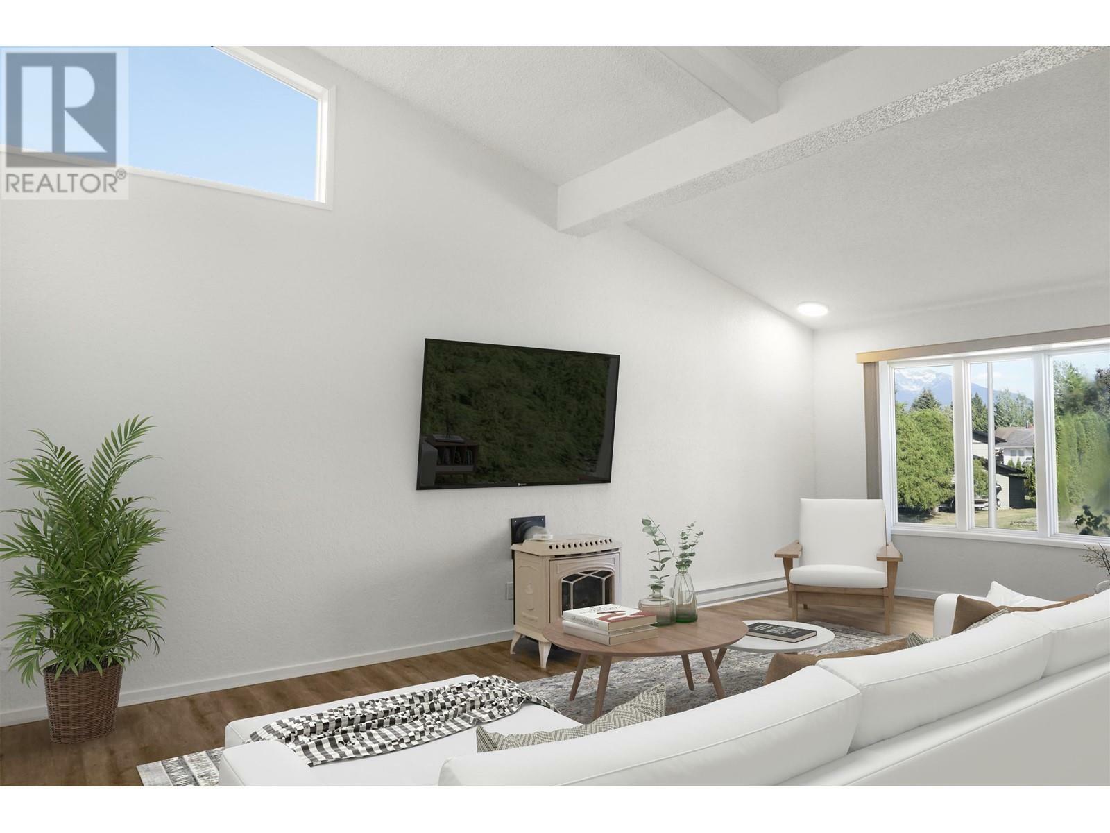 Property Photo: 150 Angle Street BC V8C 2N3