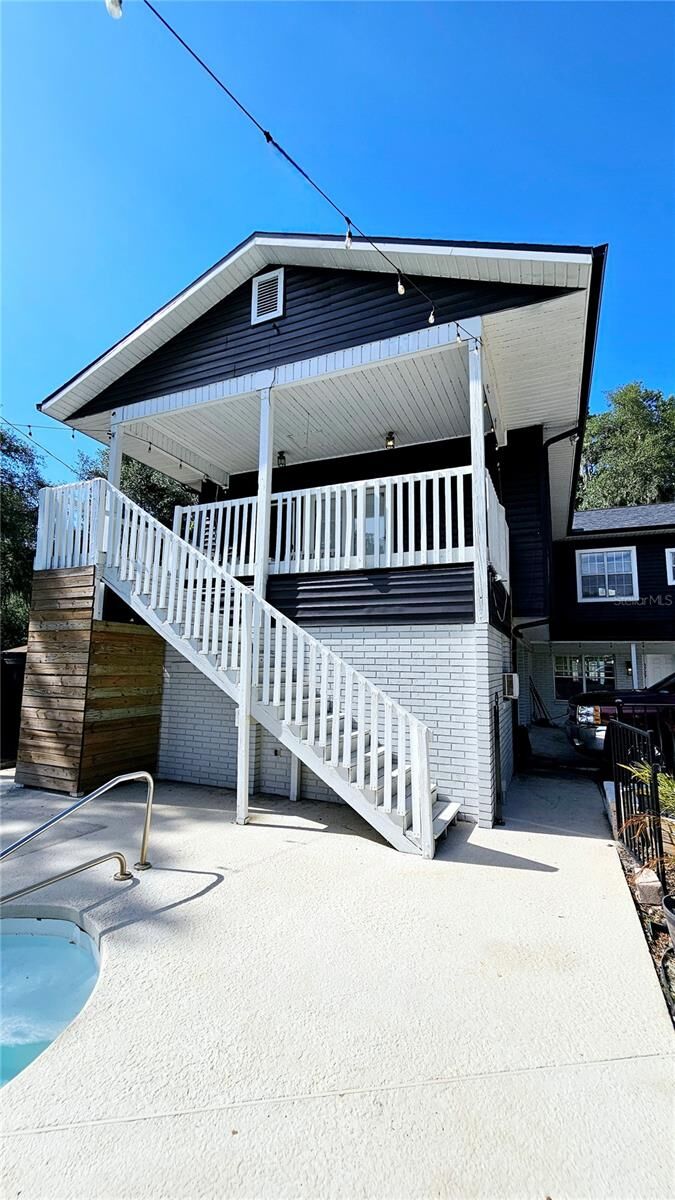 Property Photo:  5727 County Road 352  FL 32656 
