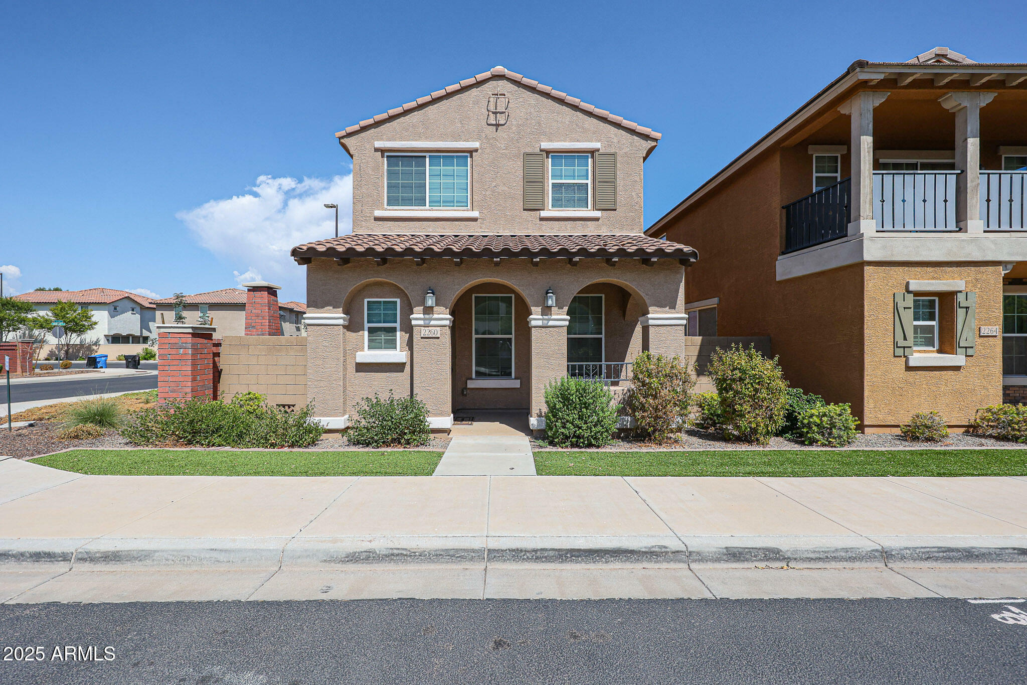 2260 S Deerfield Lane  Gilbert AZ 85295 photo