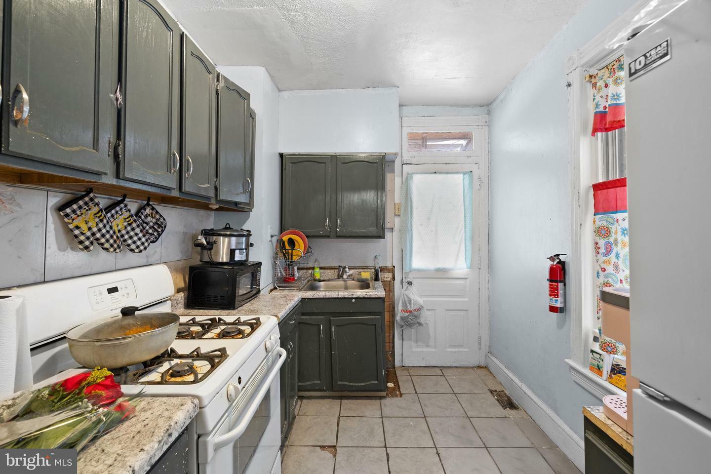 Property Photo:  425 W Greenwich Street  PA 19601 