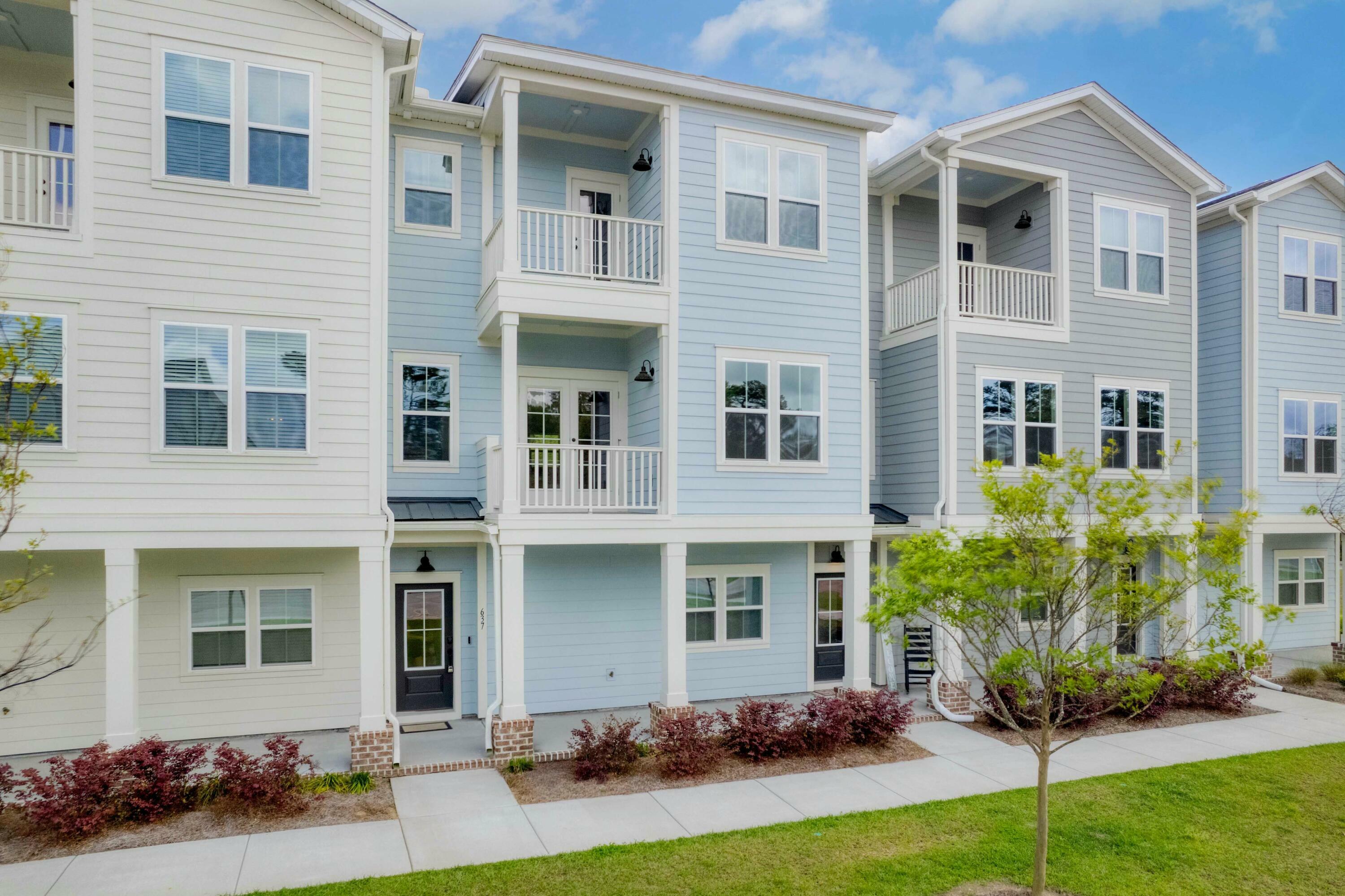 637 N Laurel Street  Summerville SC 29483 photo