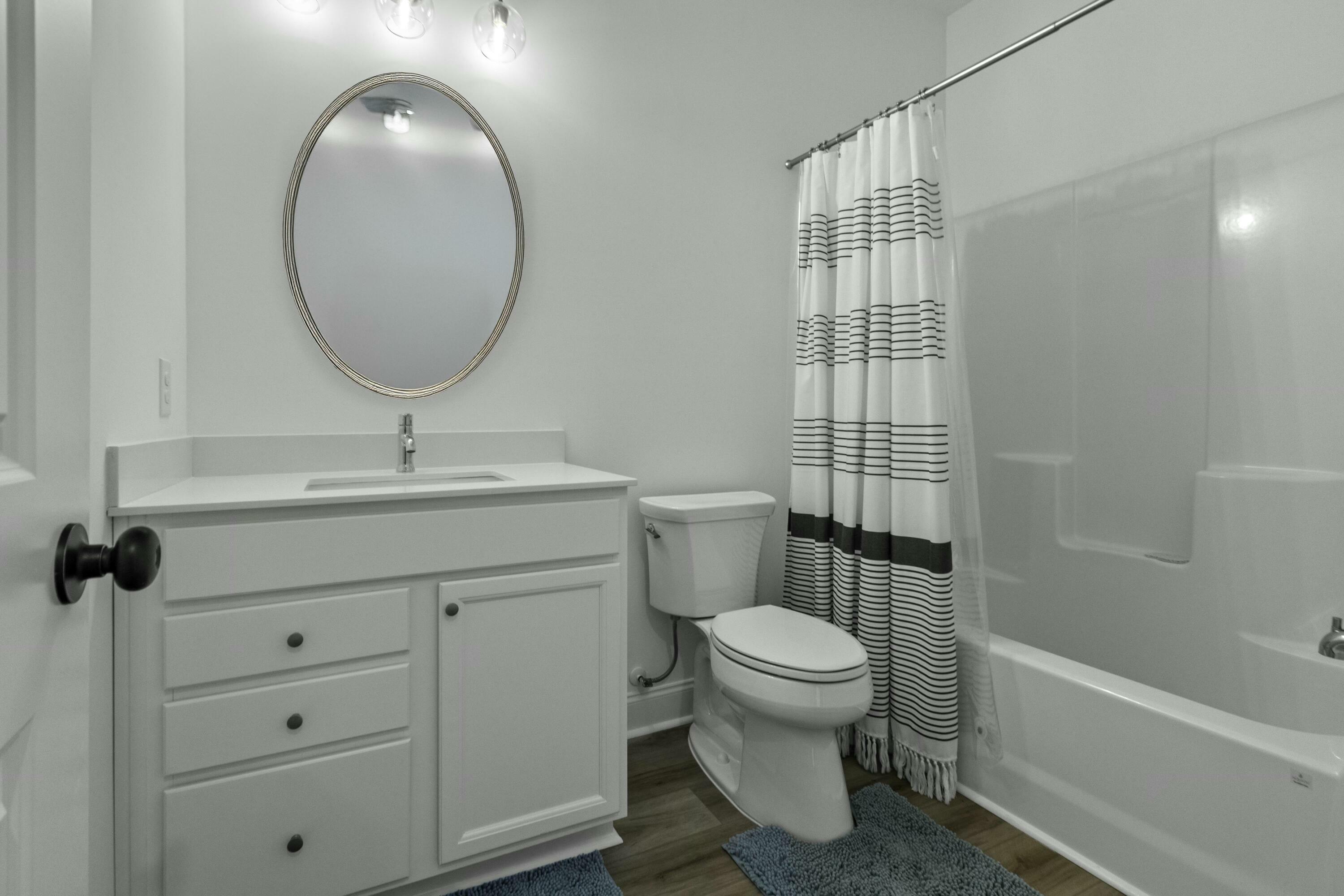 637 N Laurel Street  Summerville SC 29483 photo