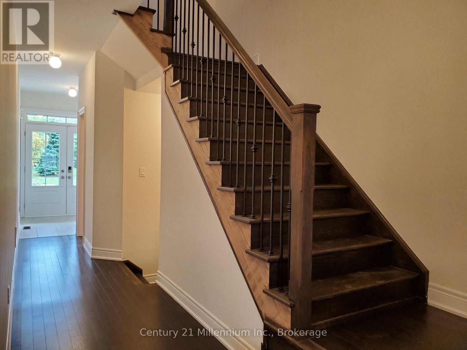 Property Photo: 171 Snowbridge Way 31 ON L9Y 0V1