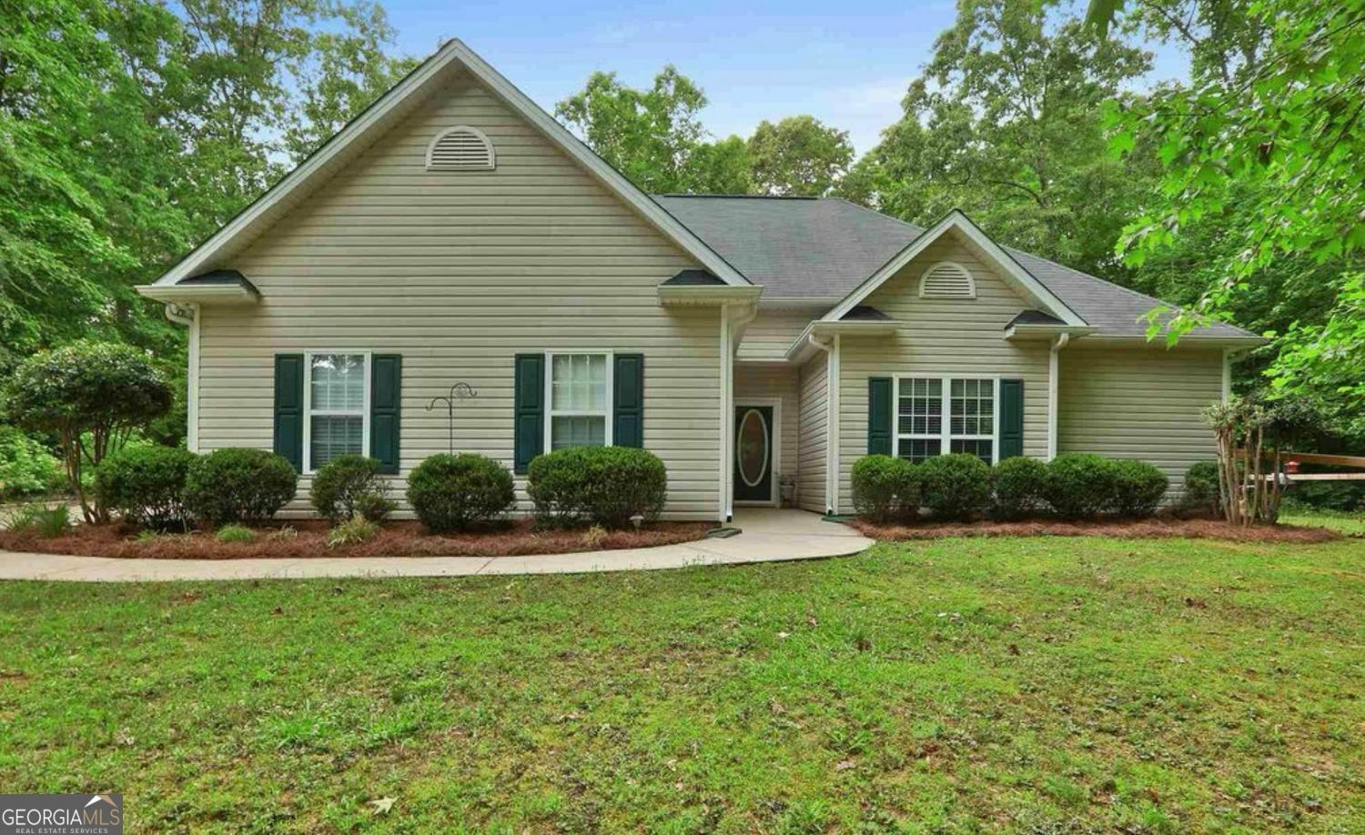 Property Photo:  75 Walton Woods Court  GA 30263 