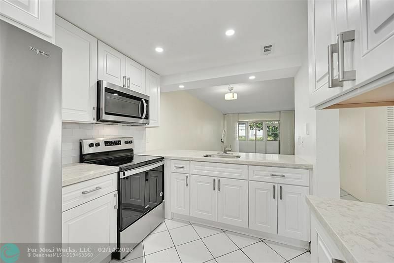 1211 Bahama Bnd E1  Coconut Creek FL 33066 photo