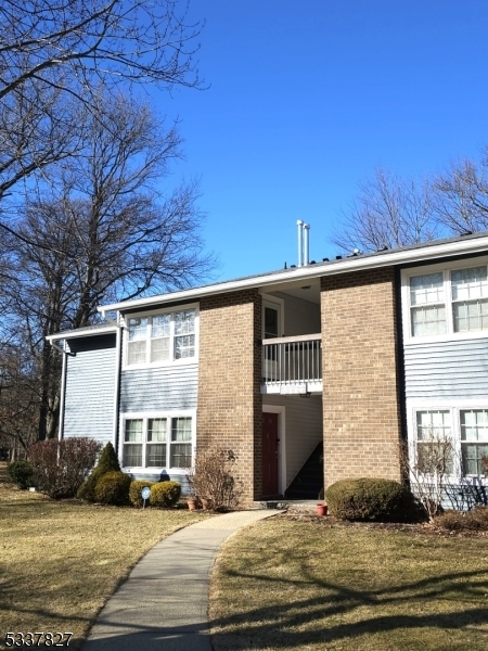 Property Photo:  188 Pennsylvania Way 188  NJ 08902 