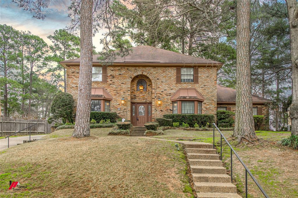 Property Photo: 8705 Glen Haven Drive LA 71106