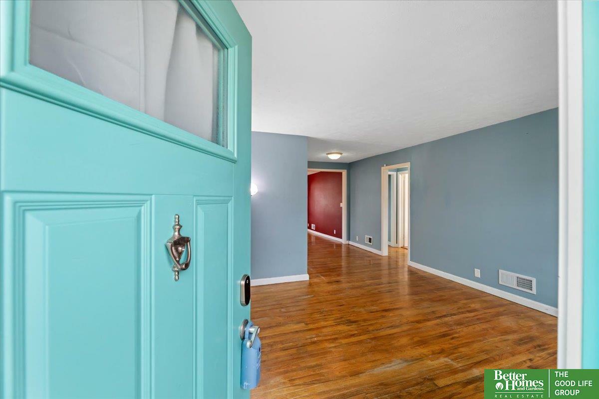 Property Photo:  2603 Van Buren Street  NE 68005 