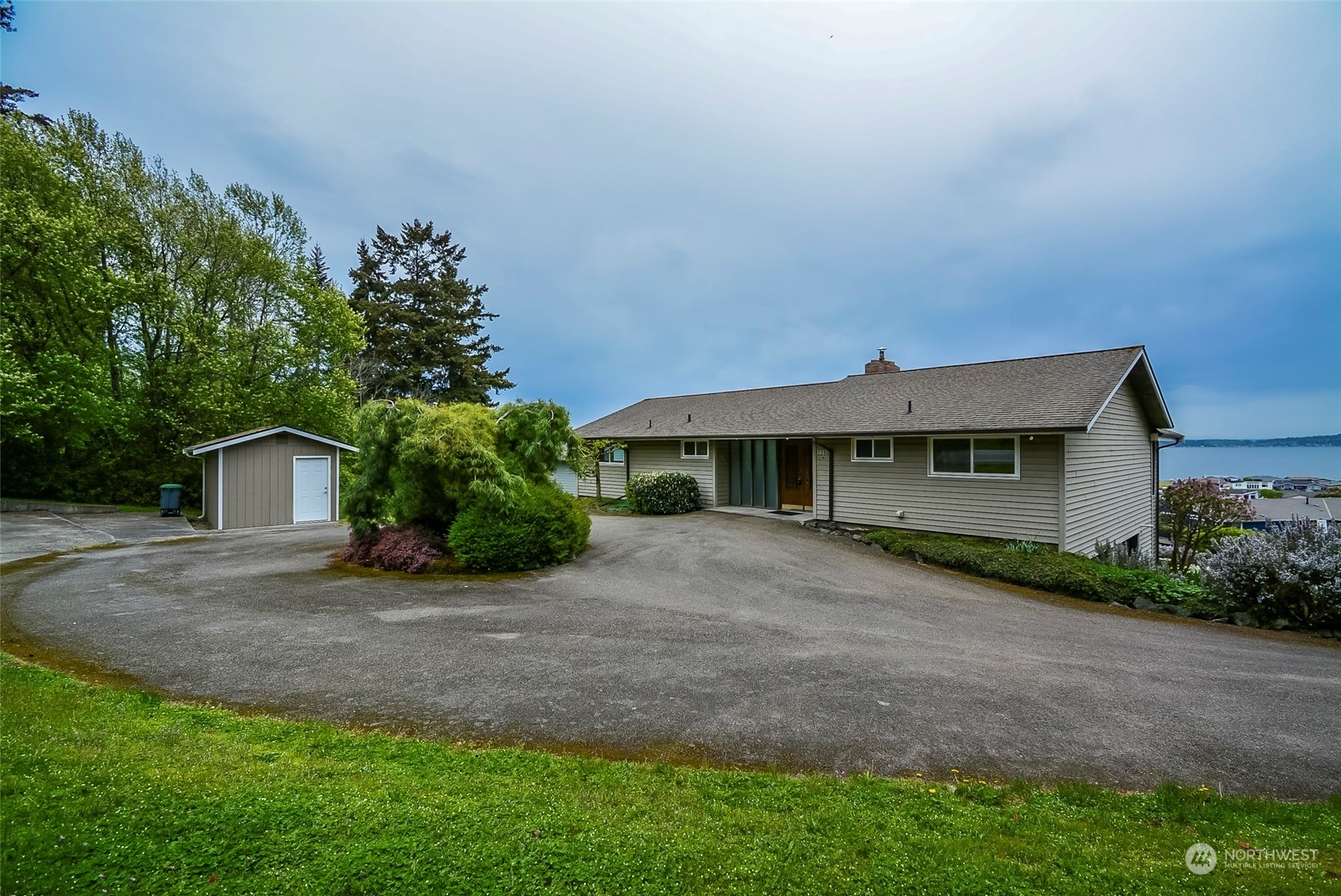 2296  Mariner Beach Drive  Oak Harbor WA 98277 photo