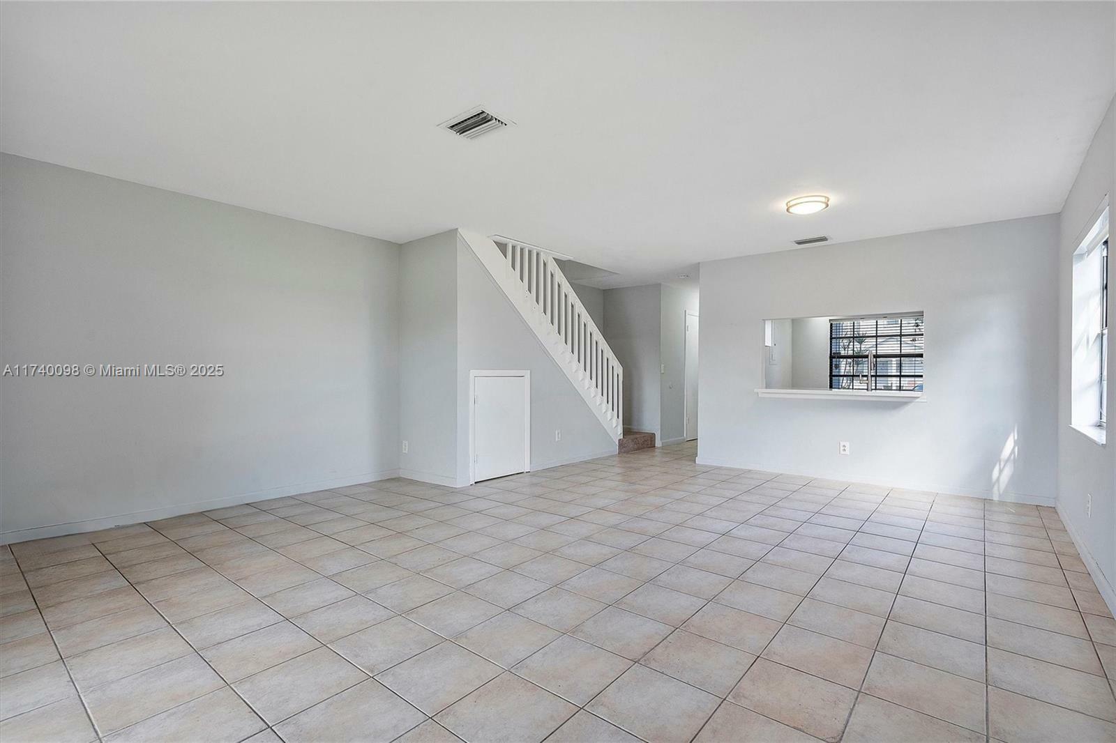 Property Photo:  10472 NW 6th St  FL 33026 