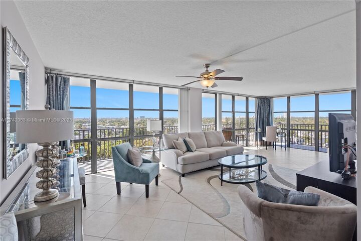 Property Photo:  800 Parkview Dr 909  FL 33009