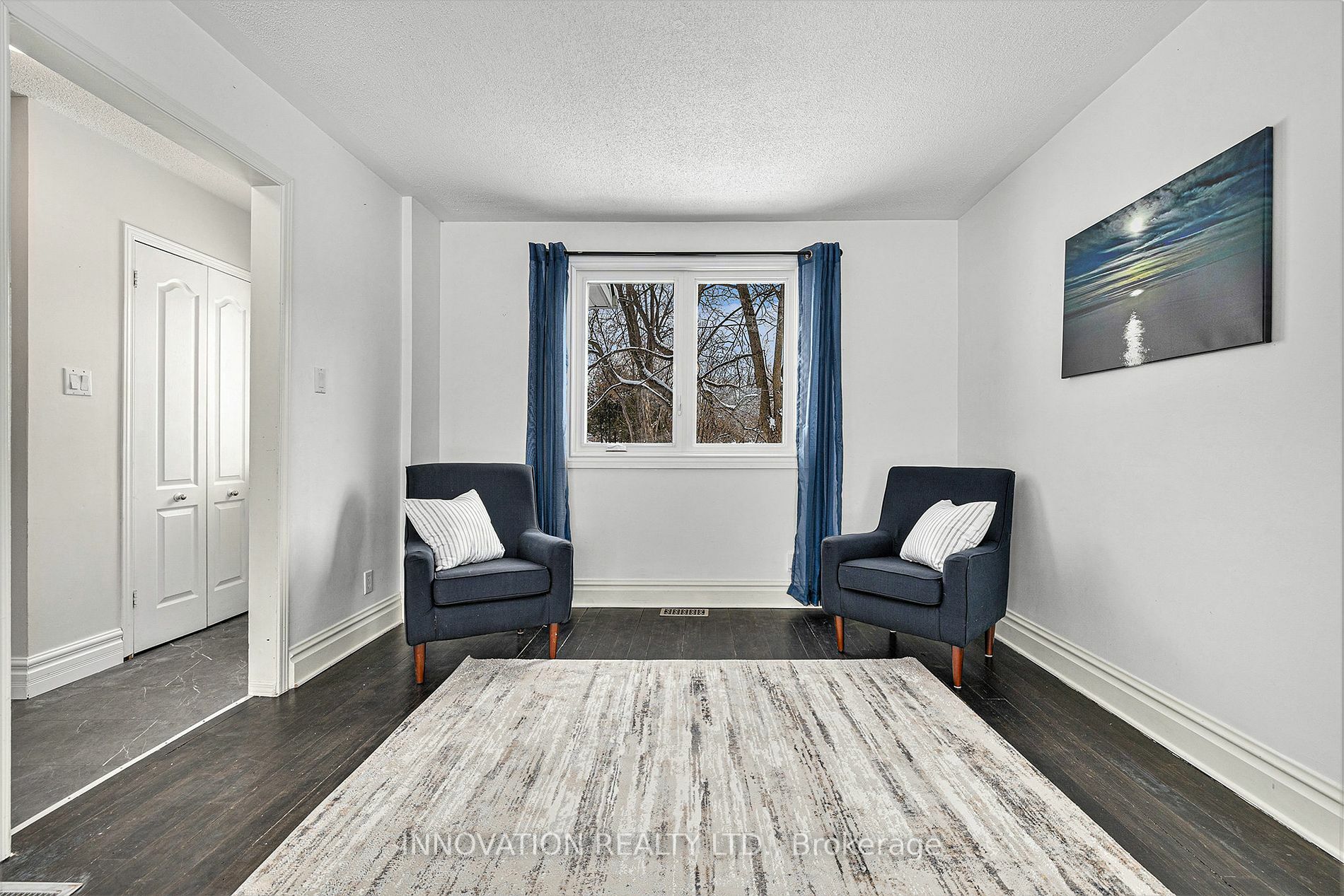 Property Photo:  105 Parkinson St 12  ON K0G 1J0 