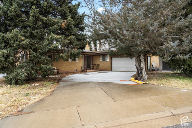 Property Photo:  1320 Country Hills Dr  UT 84403 