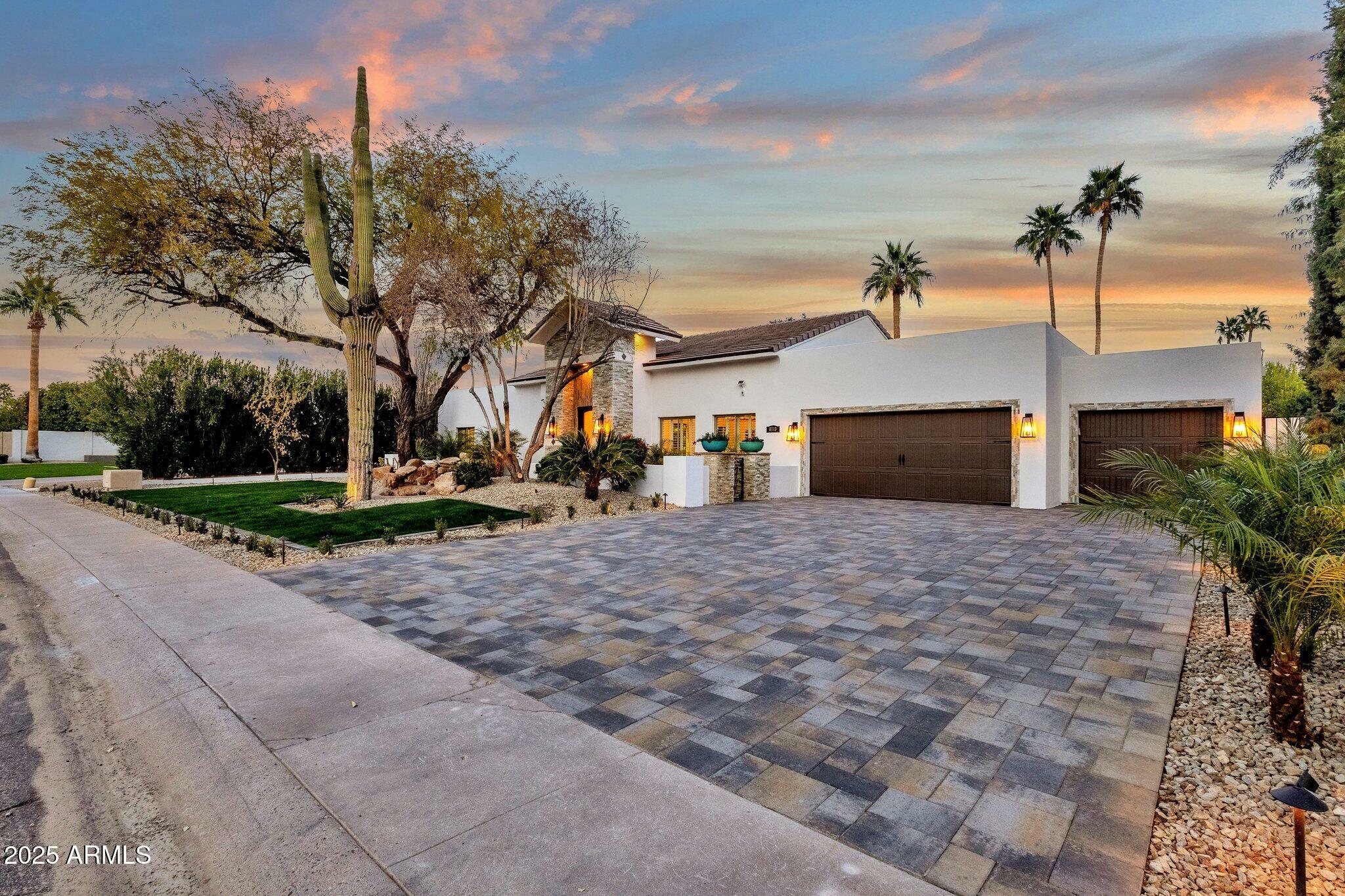 Property Photo: 8713 N 80th Place AZ 85258