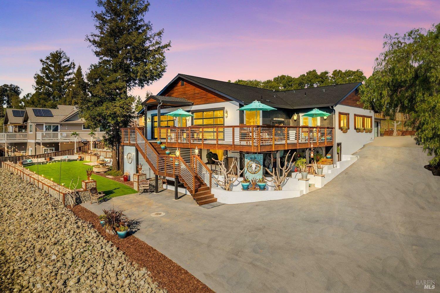 Property Photo: 2135 E 2nd Street CA 94510