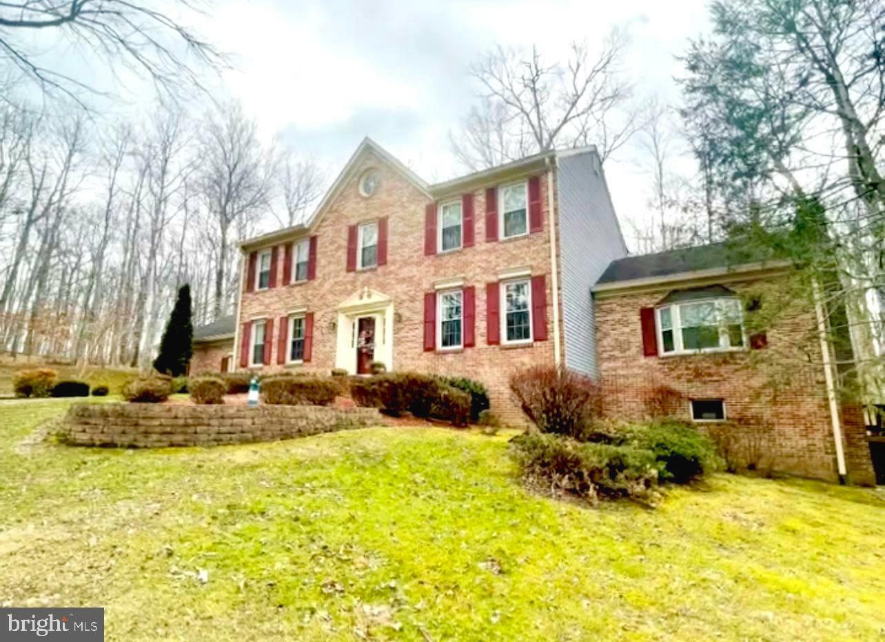 Property Photo:  4909 Lanyard Lane  VA 22192 