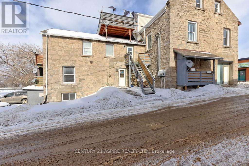 Property Photo:  156 Mackay Street  ON K8A 1B9 