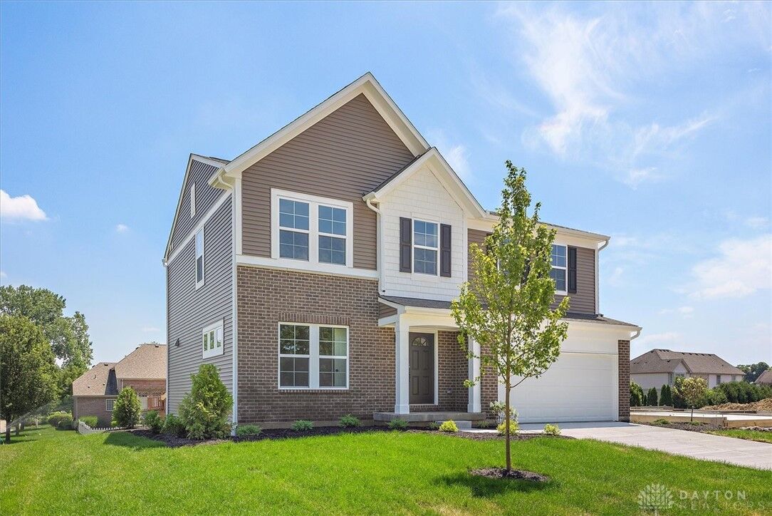 Property Photo:  675 Deerhurst Drive  OH 45377 