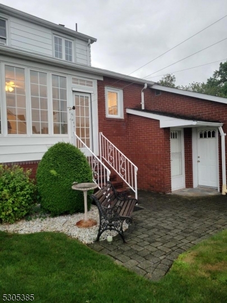 Property Photo:  264 Grove St  NJ 07644 