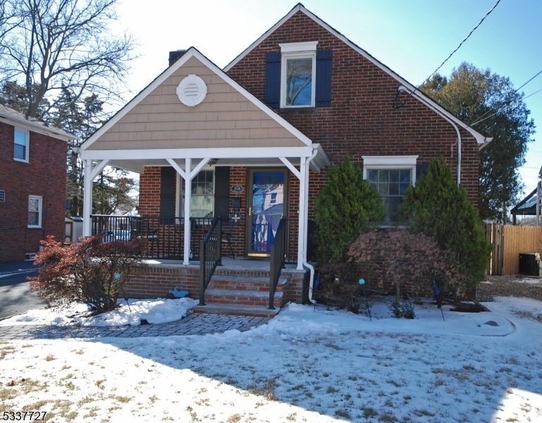 Property Photo:  518 Hunter Ave  NJ 07076 