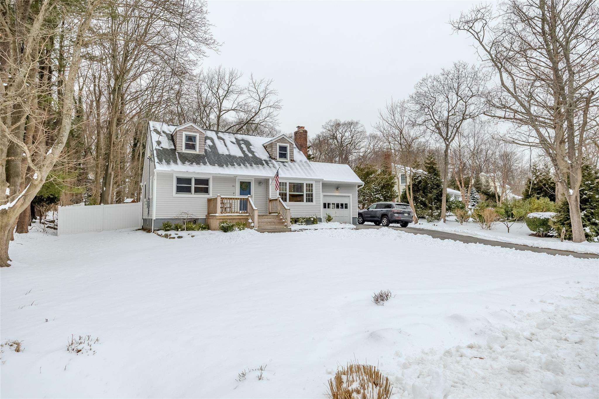 Property Photo:  36 Old Post Road  NY 11733 