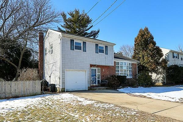 118 Cedar Street  Amityville NY 11701 photo