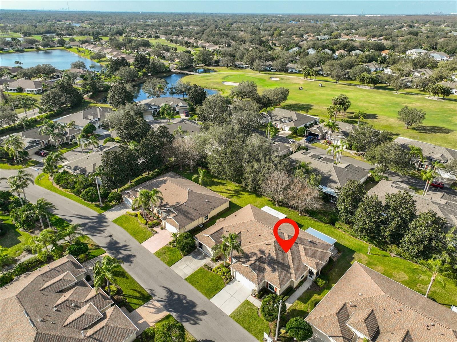 Property Photo:  1912 Acadia Greens Drive  FL 33573 