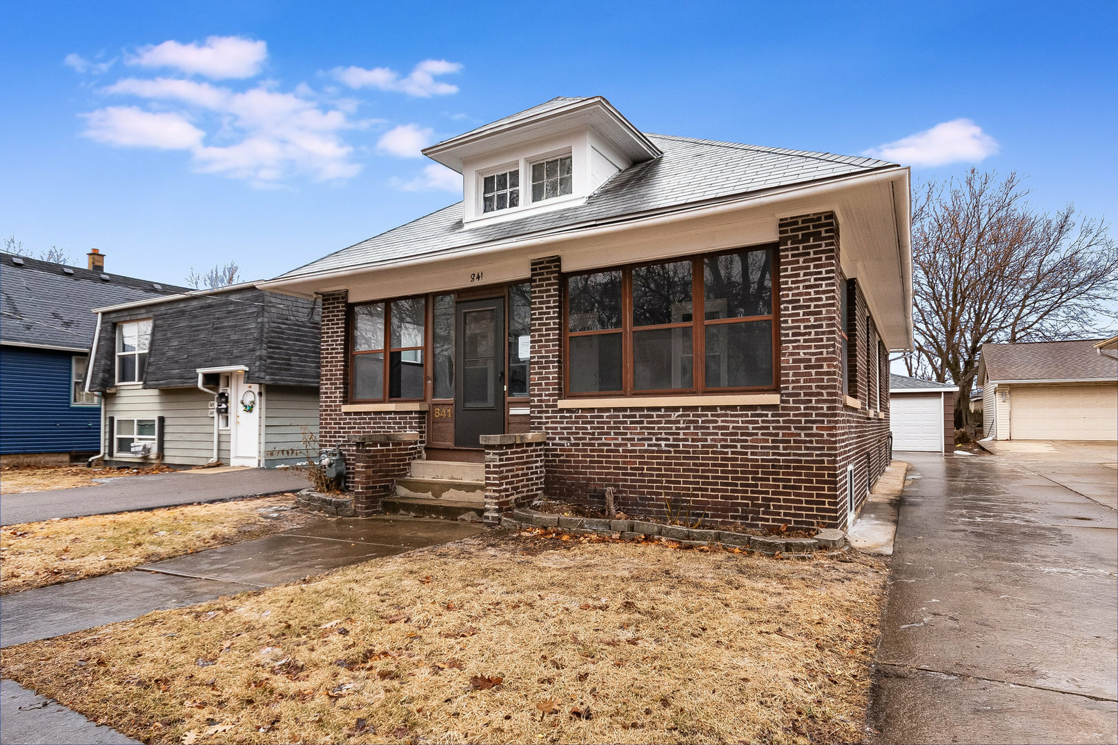 Property Photo:  841 Bowditch Avenue  IL 60506 