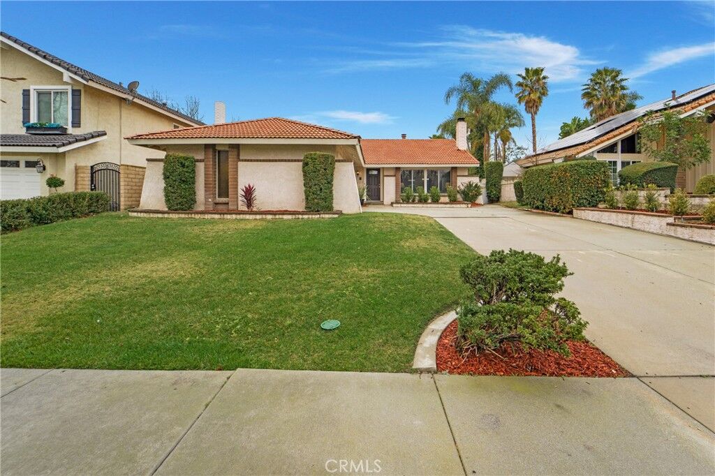 Property Photo: 1557 Wedgewood Way CA 91786