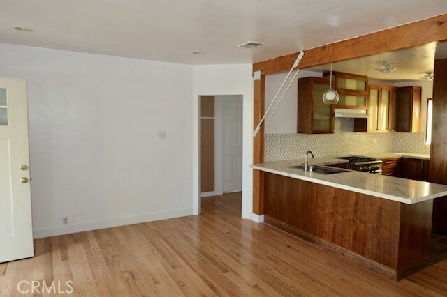 Property Photo:  716 Opal Street  CA 90277 