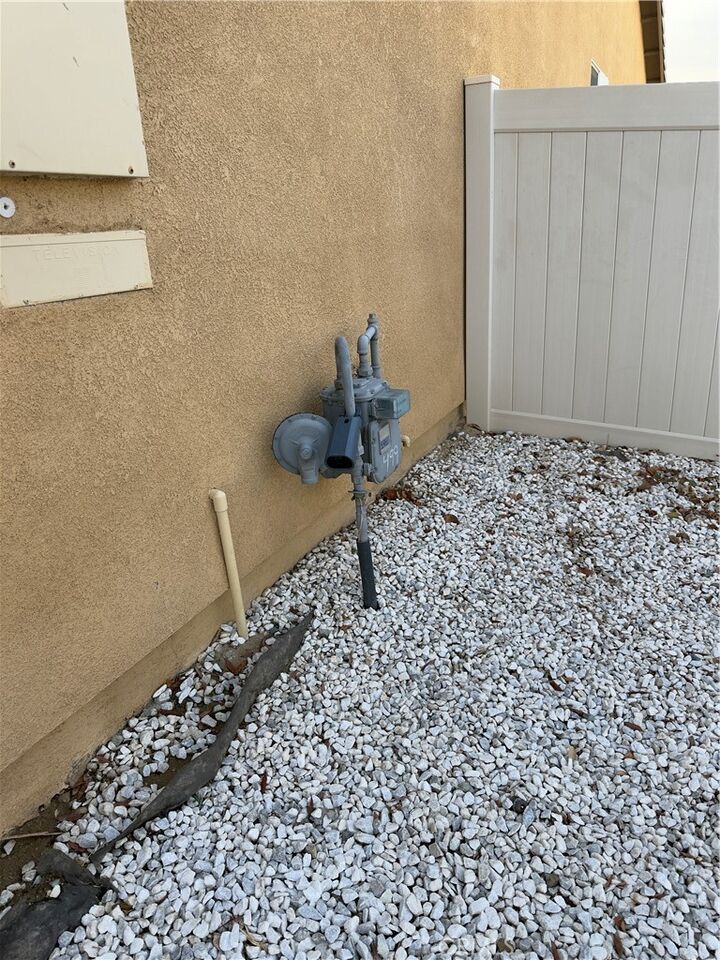 Property Photo:  16084 Papago Place  CA 92394 