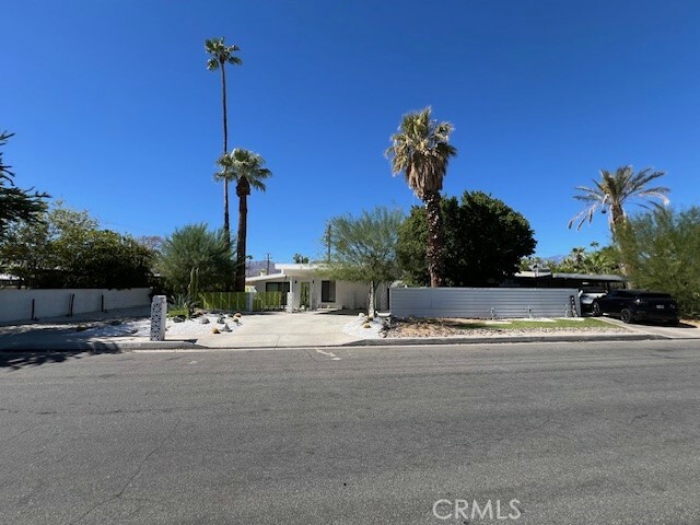Property Photo: 45416 Panorama Drive CA 92260