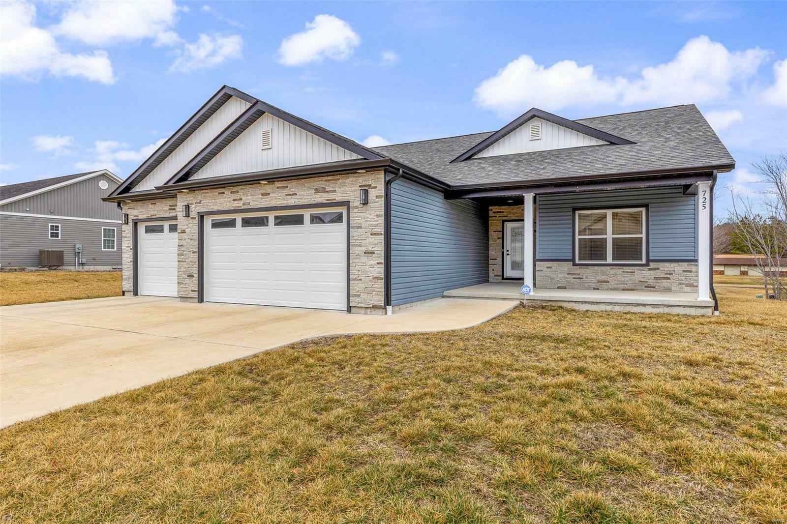 Property Photo:  725 Deerfield Lane  MO 63640 