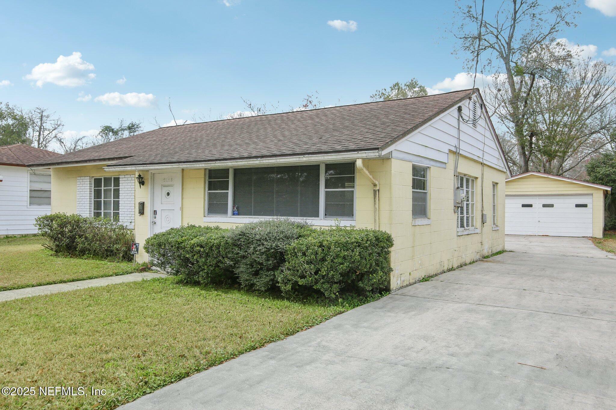 Property Photo:  2118 Detroit Street  FL 32254 