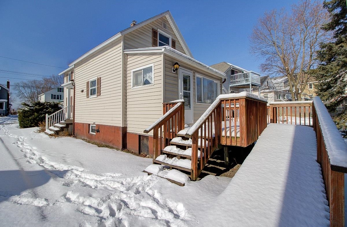 Property Photo:  137 Weaver Street  VT 05404 