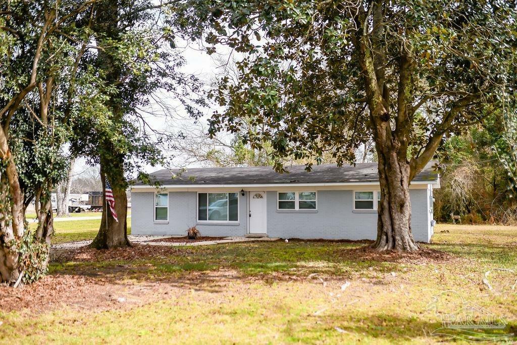 Property Photo:  301 Tatom Ave  AL 36502 