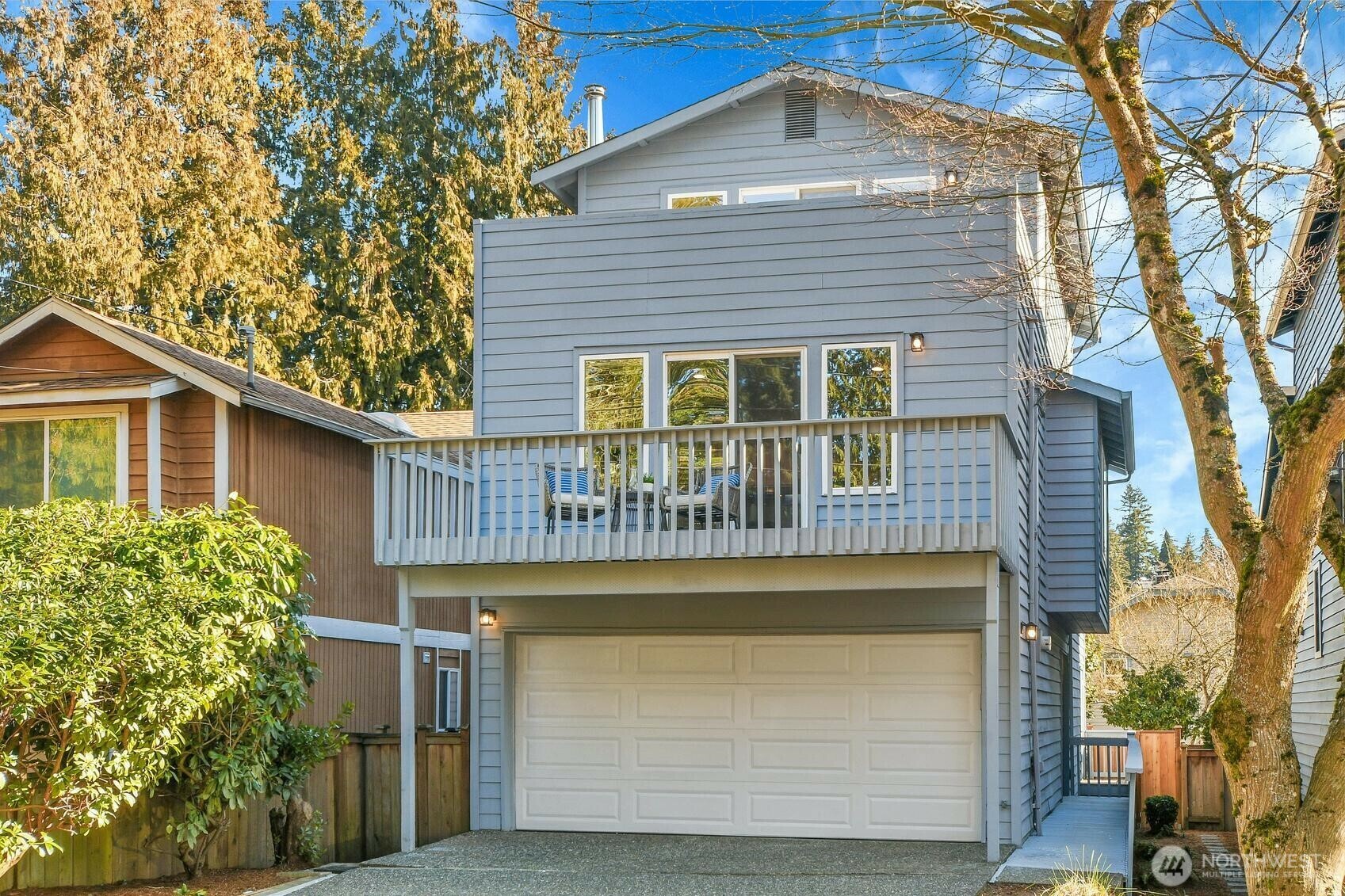 Property Photo:  7542  24th Avenue NE  WA 98115 