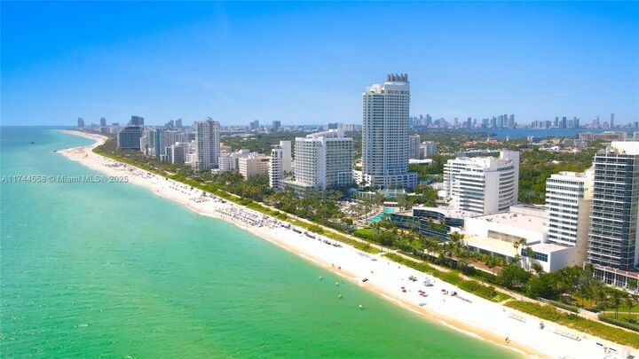 Property Photo: 4401 Collins Ave 2114/2116 FL 33140