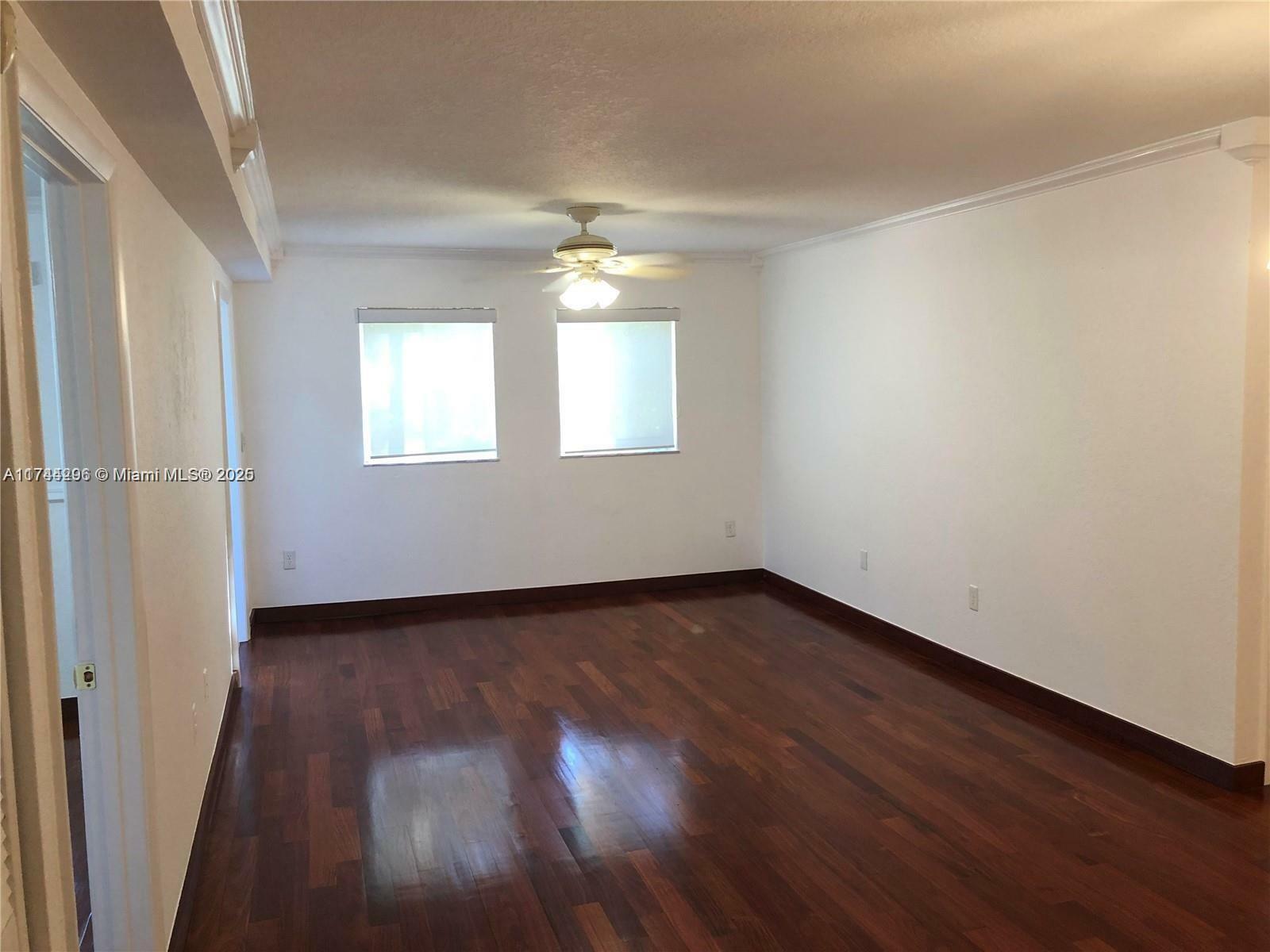 Property Photo:  269 NW 7th St 219  FL 33136 