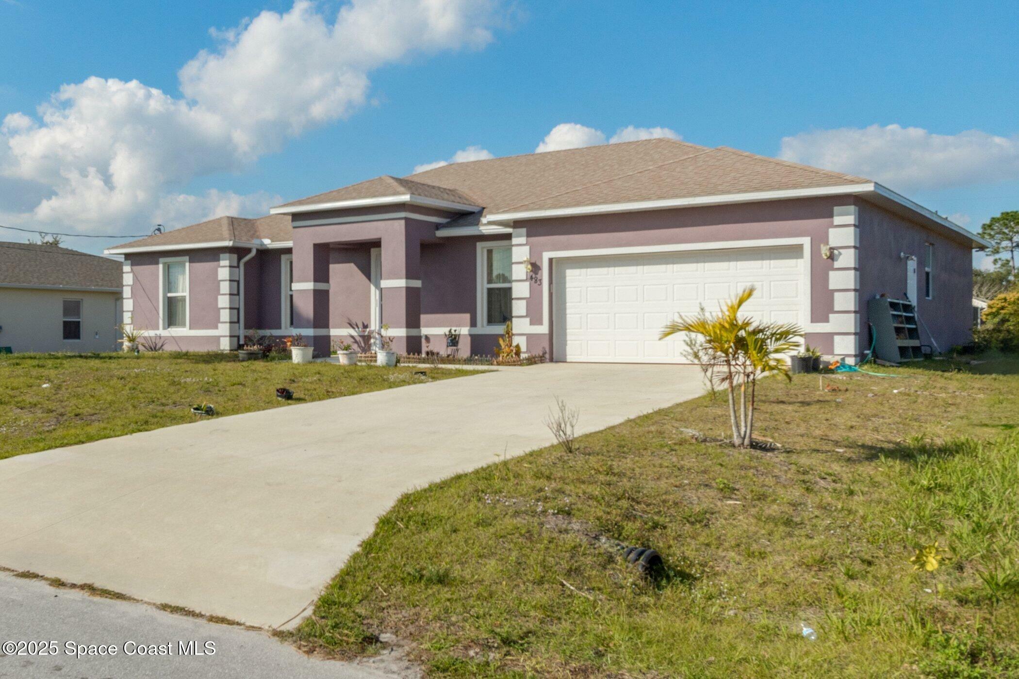 Property Photo:  1483 Summer Street SE  FL 32909 