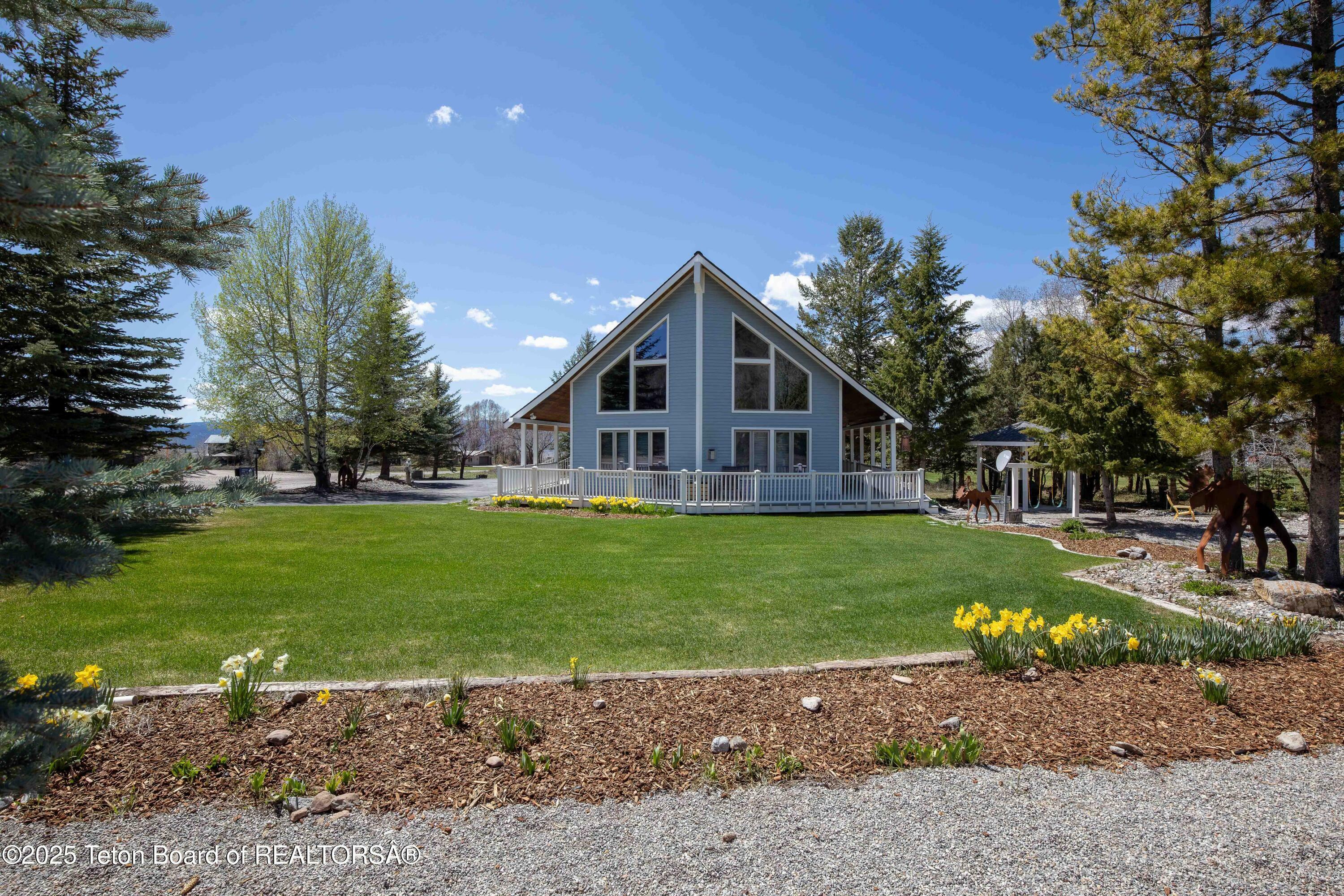 Property Photo: 388 Middle Branch Drive WY 83127