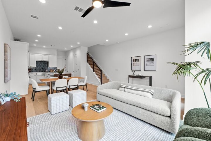 Property Photo: 2707 Dulce Lane 7 TX 78704