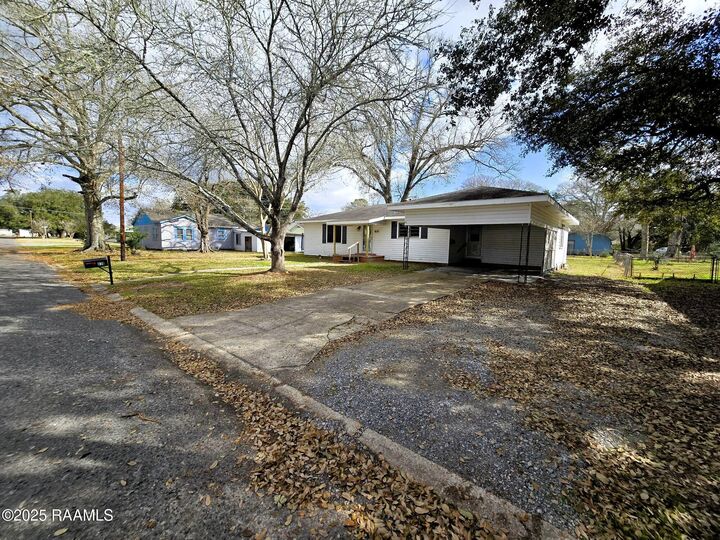 Property Photo:  830 N 6th Street  LA 70535 