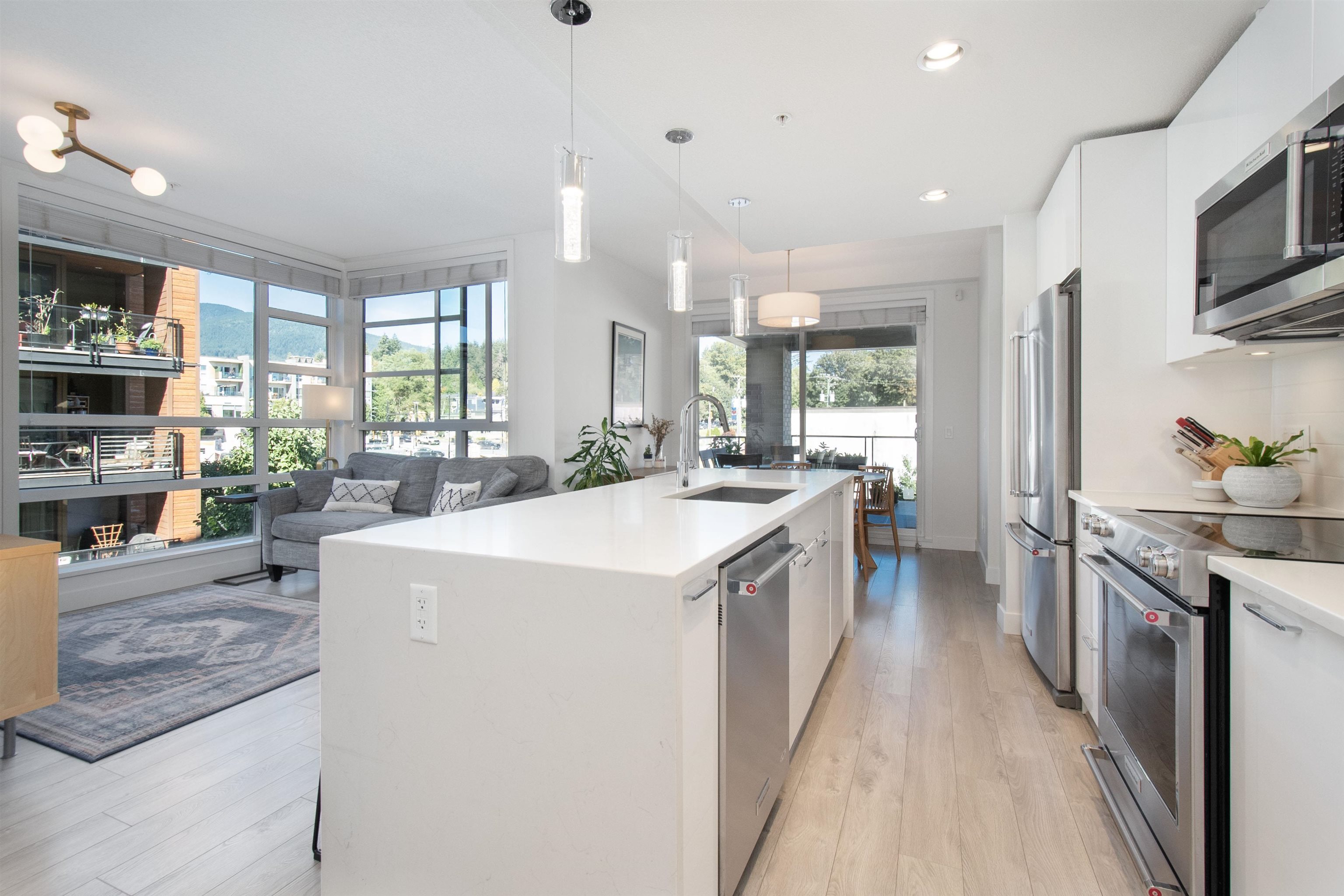 Photo de la propriété: 719 W 3rd Street 309 BC V7M 0E7