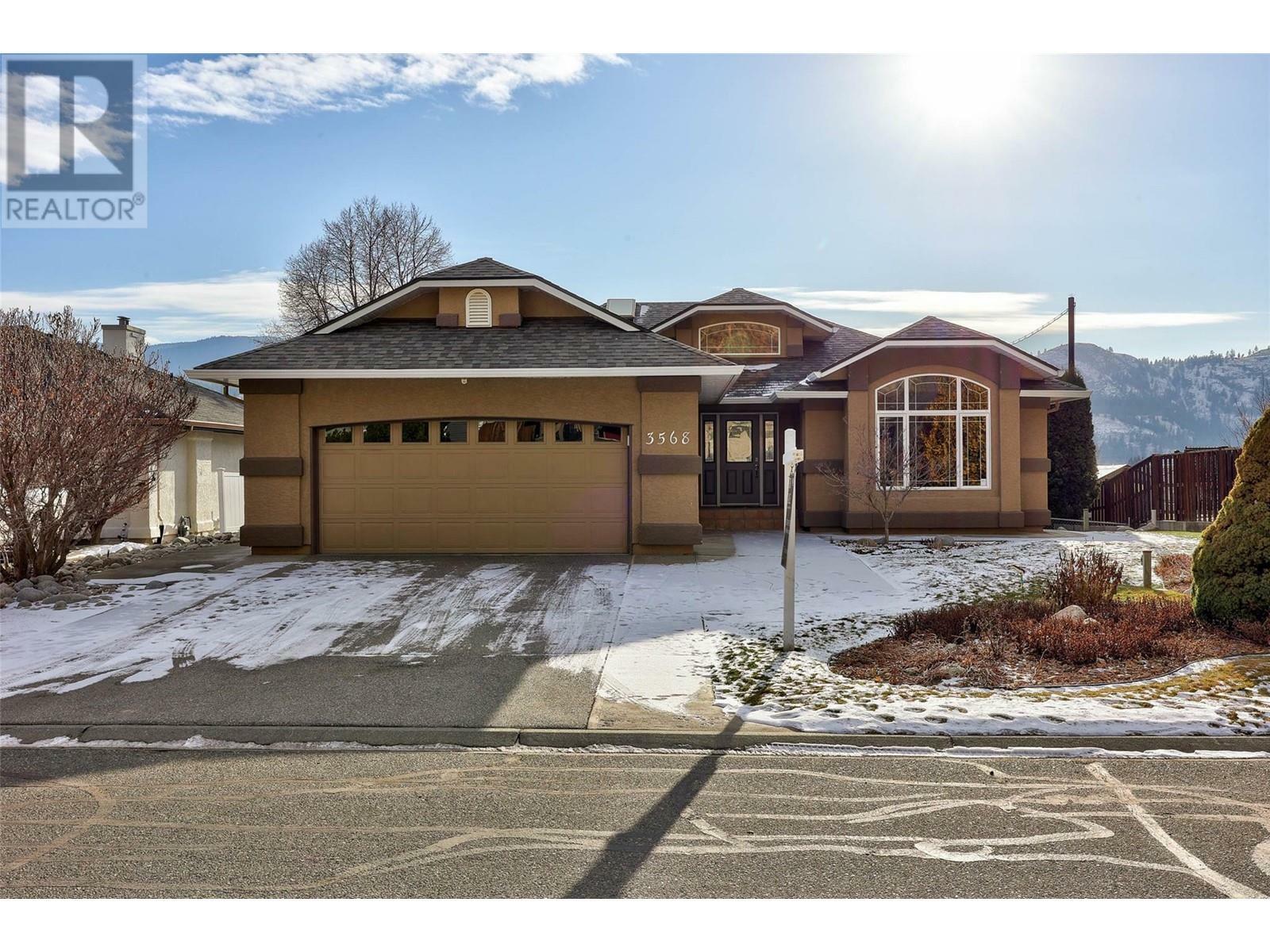 3568 Navatanee Drive  Kamloops BC V2H 1T7 photo