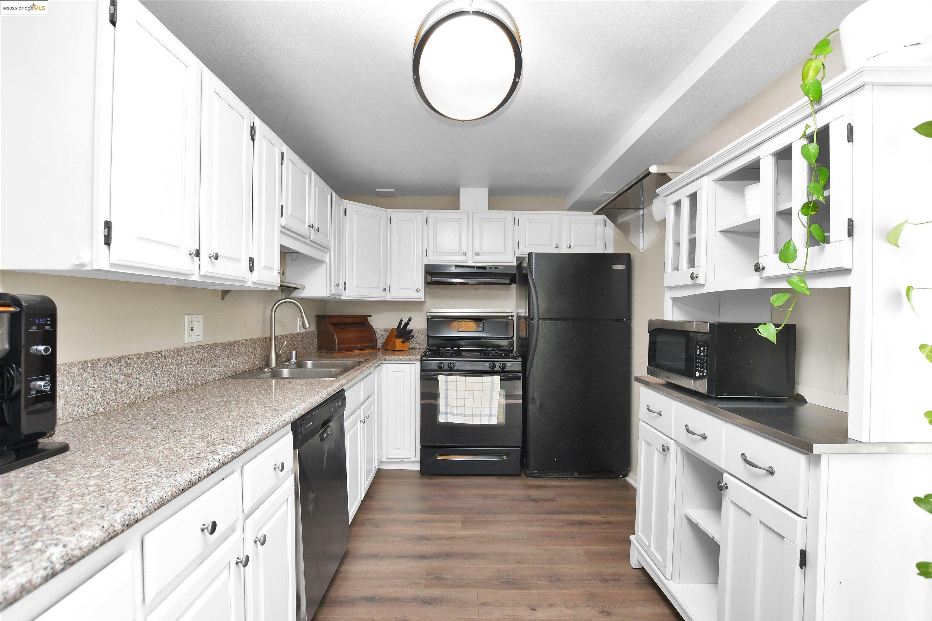 Property Photo: 3194 Ameno Rd CA 94519