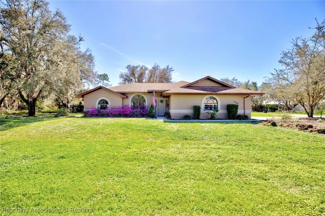 5708 Longbow Drive  Sebring FL 33876 photo