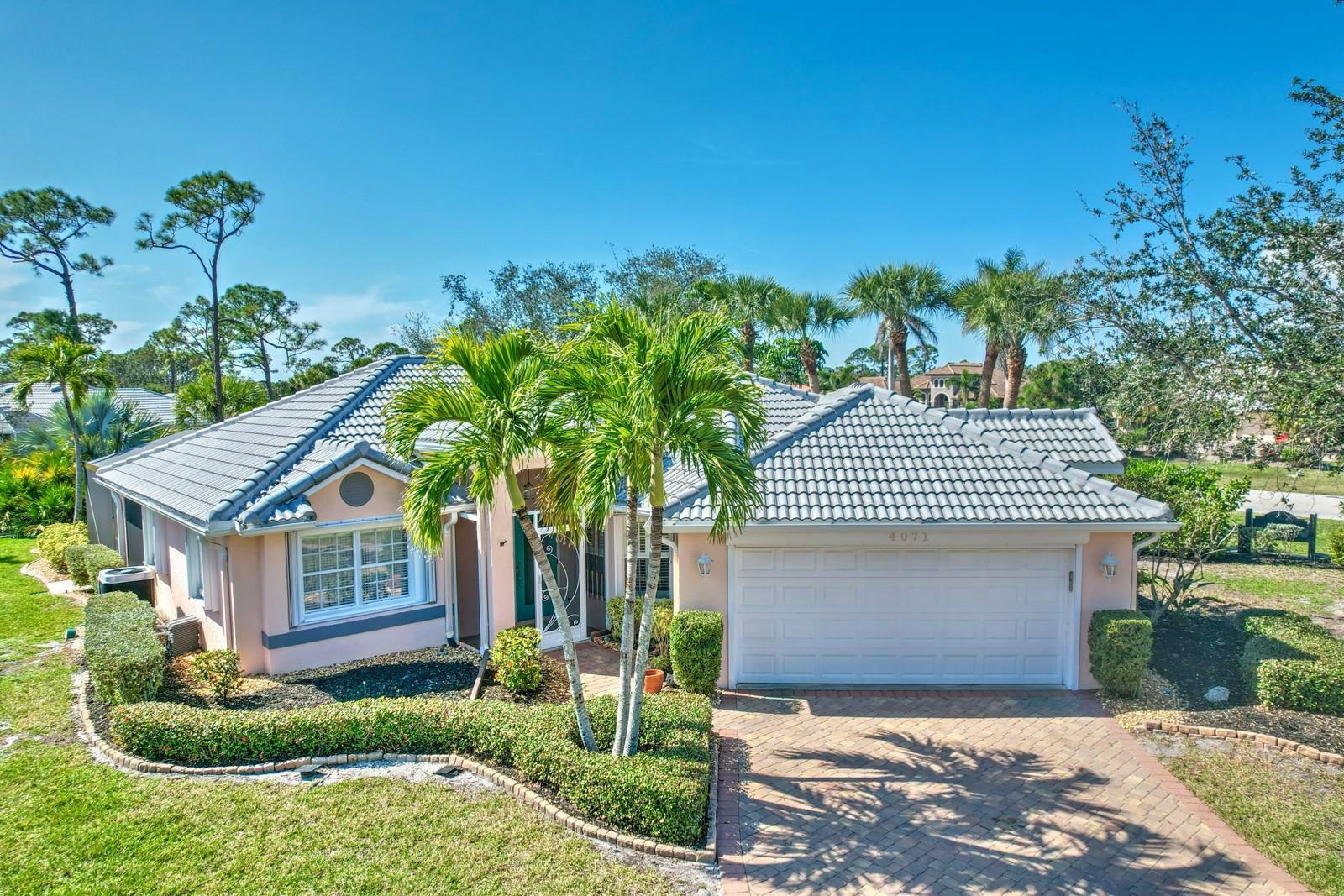 Property Photo:  4071 Cape Cole Boulevard  FL 33955 