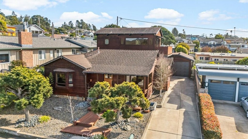 Property Photo:  966 Anchor Street  CA 93442 