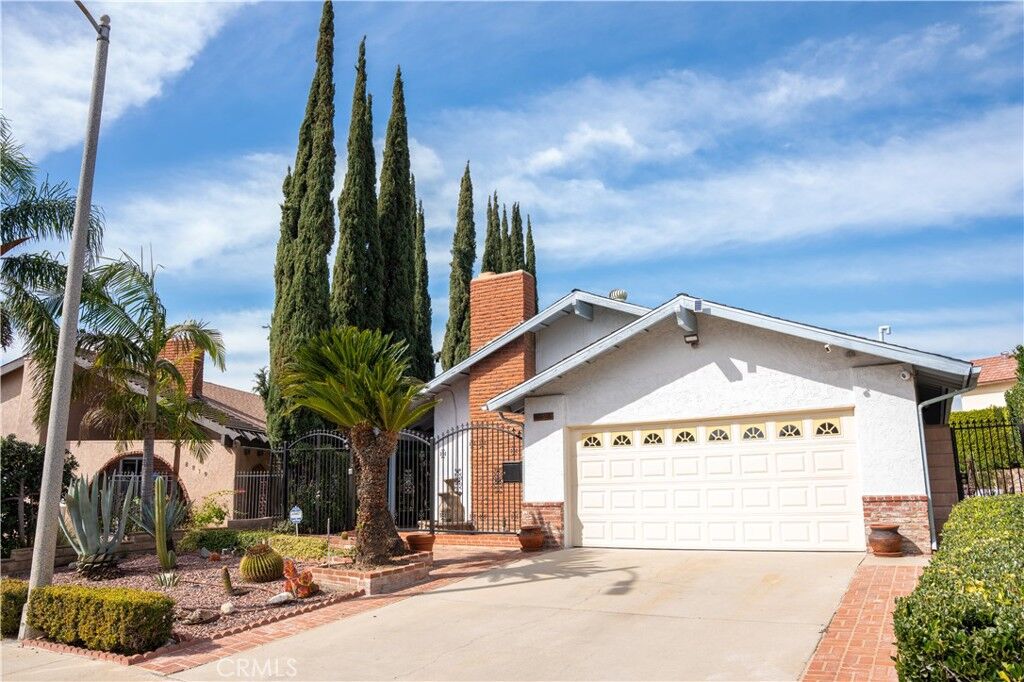 Property Photo: 8823 Bluffdale Drive CA 91352